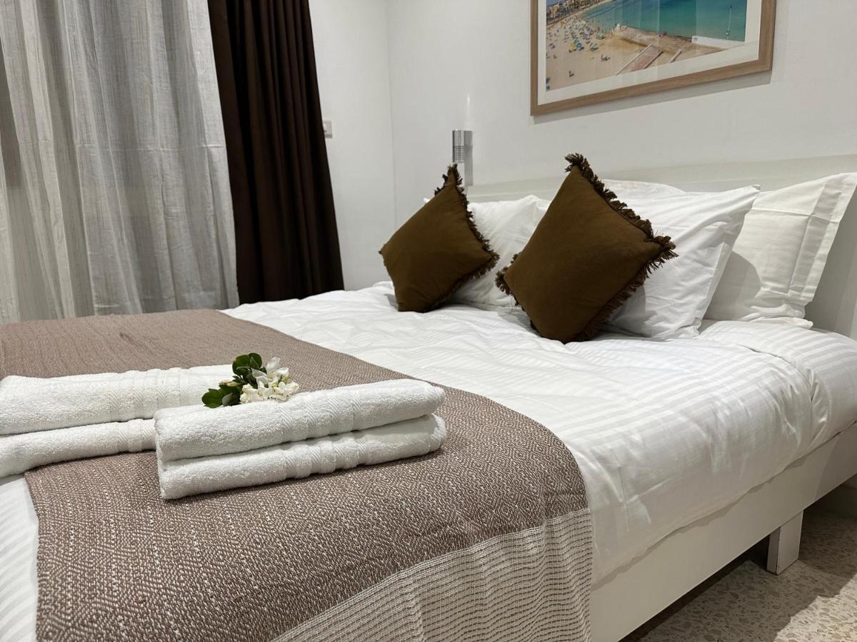 The Beach House Birżebbuġa Exterior foto